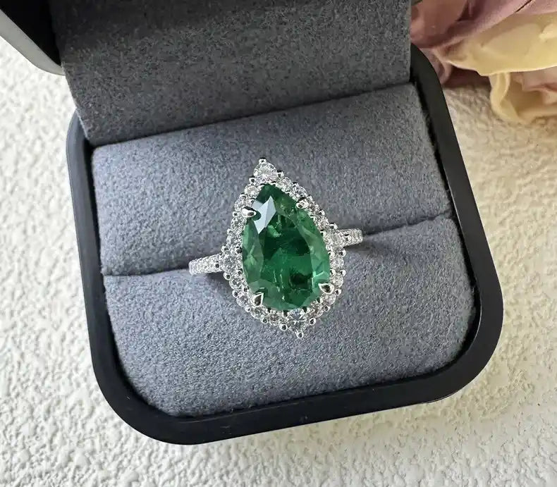 Pear Engagement Ring 2.2ct 8*12 925 Silver Emerald