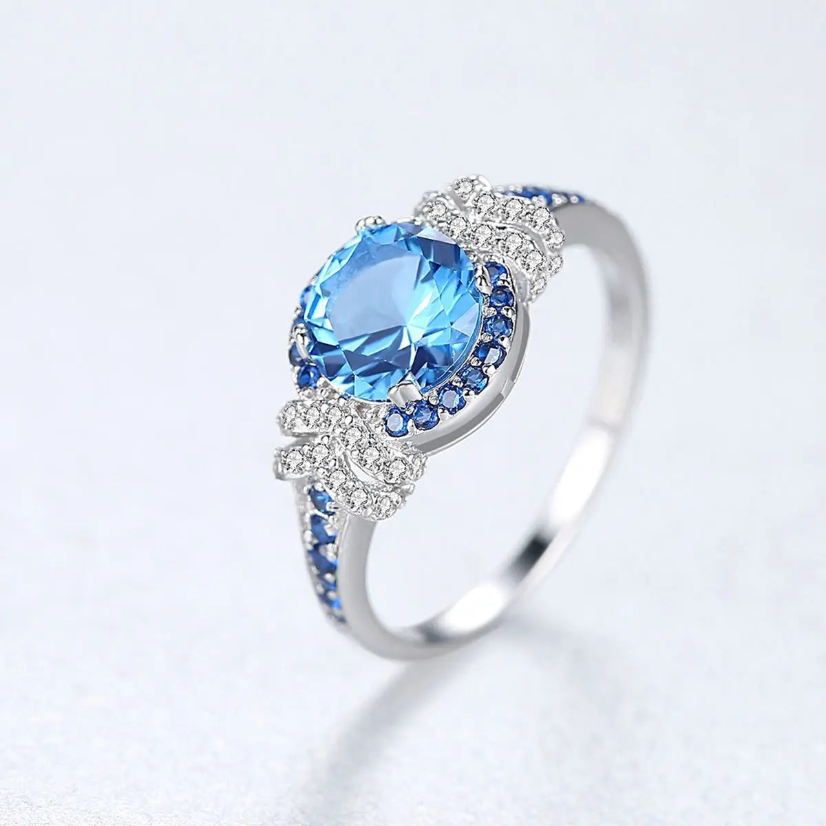 Round Engagement Ring 7*7 925 Silver High Carbon Diamond