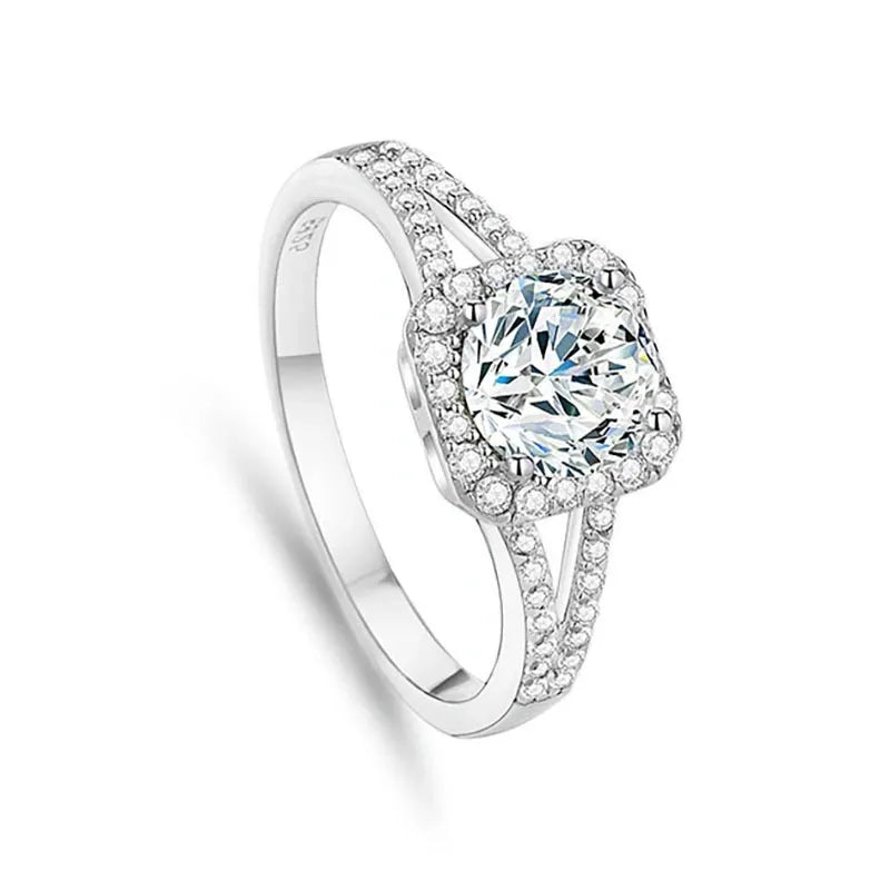 Round Engagement Ring 1ct 6.5mm 925 Silver Moissanite
