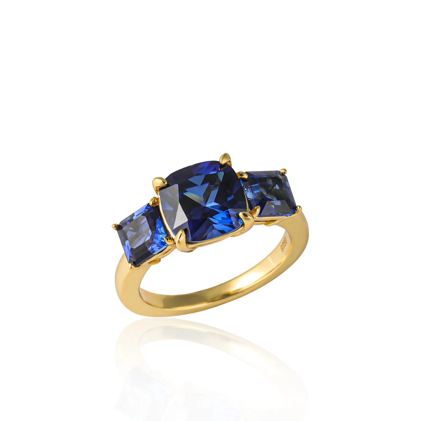 Cushion Engagement Ring 925 Silver Cultivated Gems
