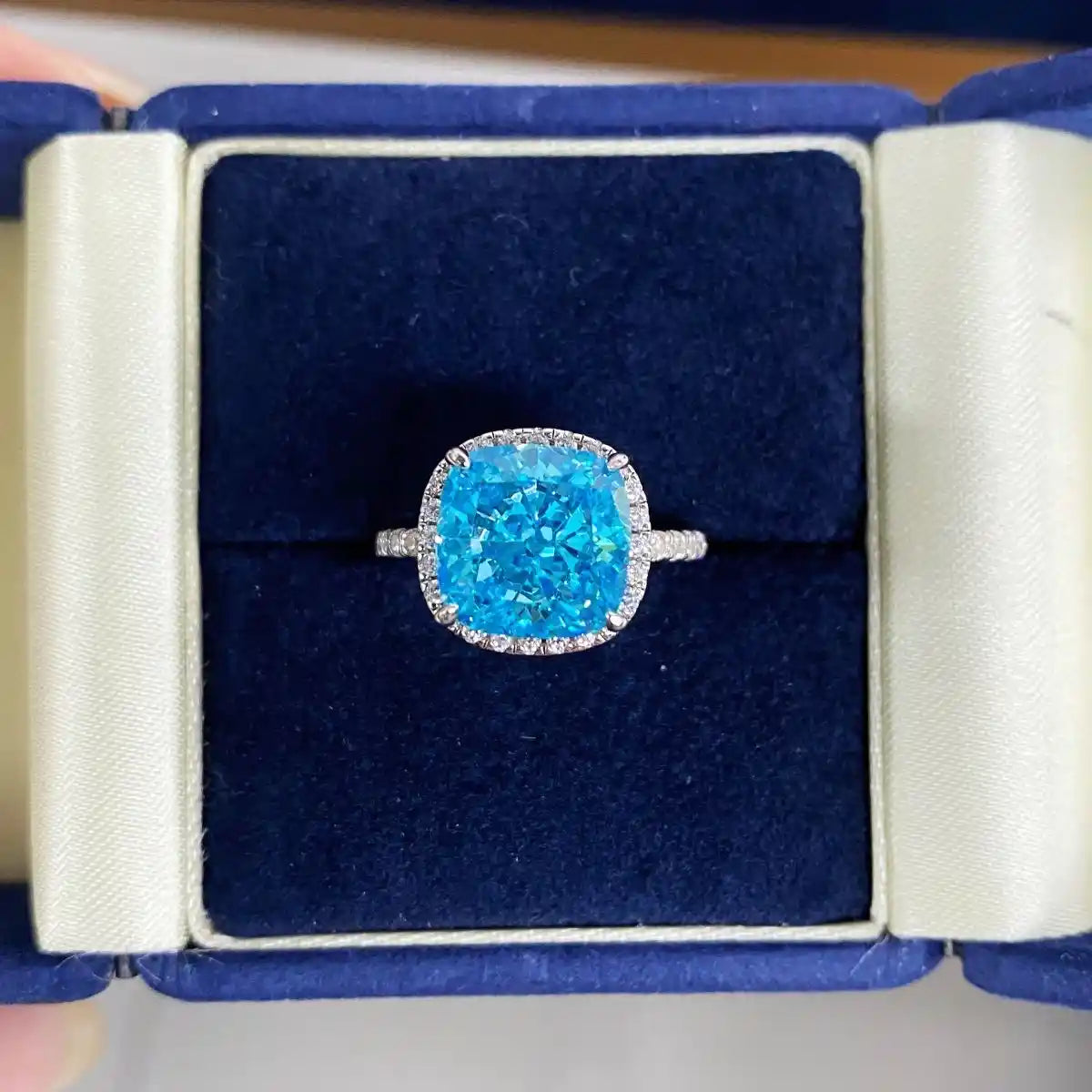 Cushion Engagement Ring 5ct 10*10 925 Silver High Carbon Diamond