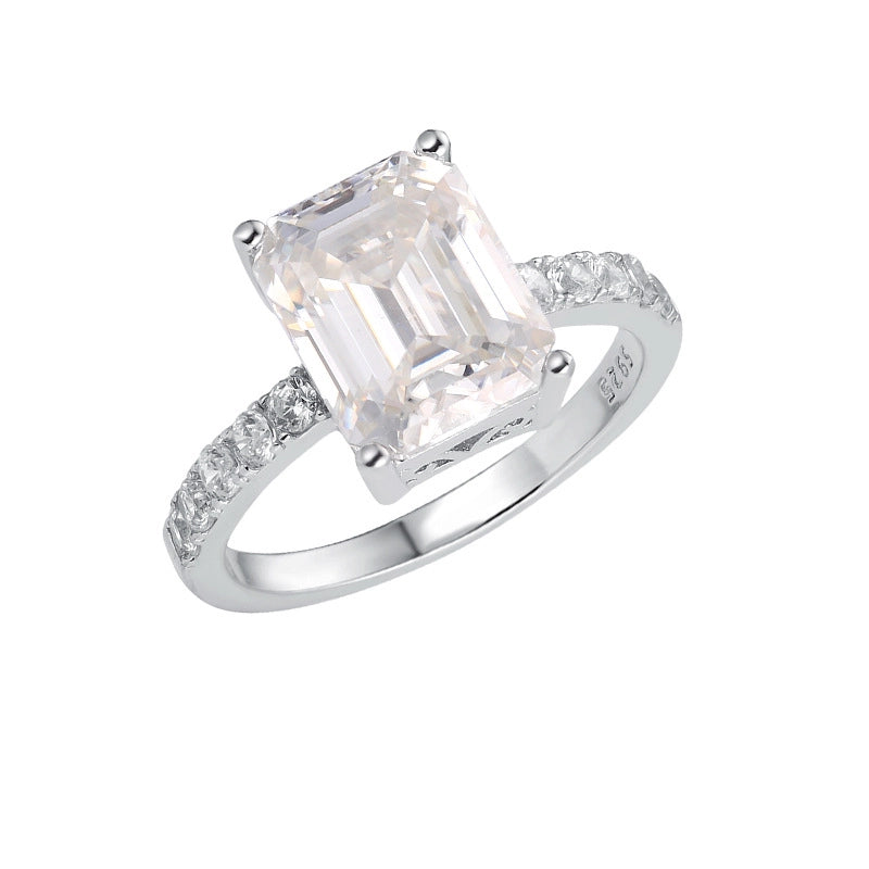Emerald Engagement Ring 4ct 8*10 925 Silver Moissanite