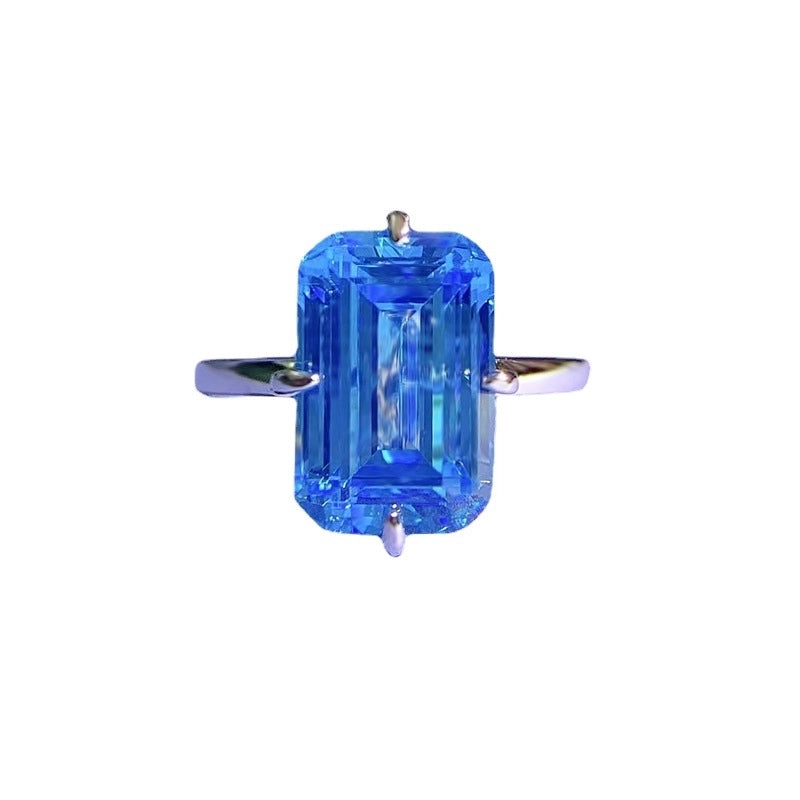Emerald Engagement Ring 8*12 925 Silver High Carbon Diamond