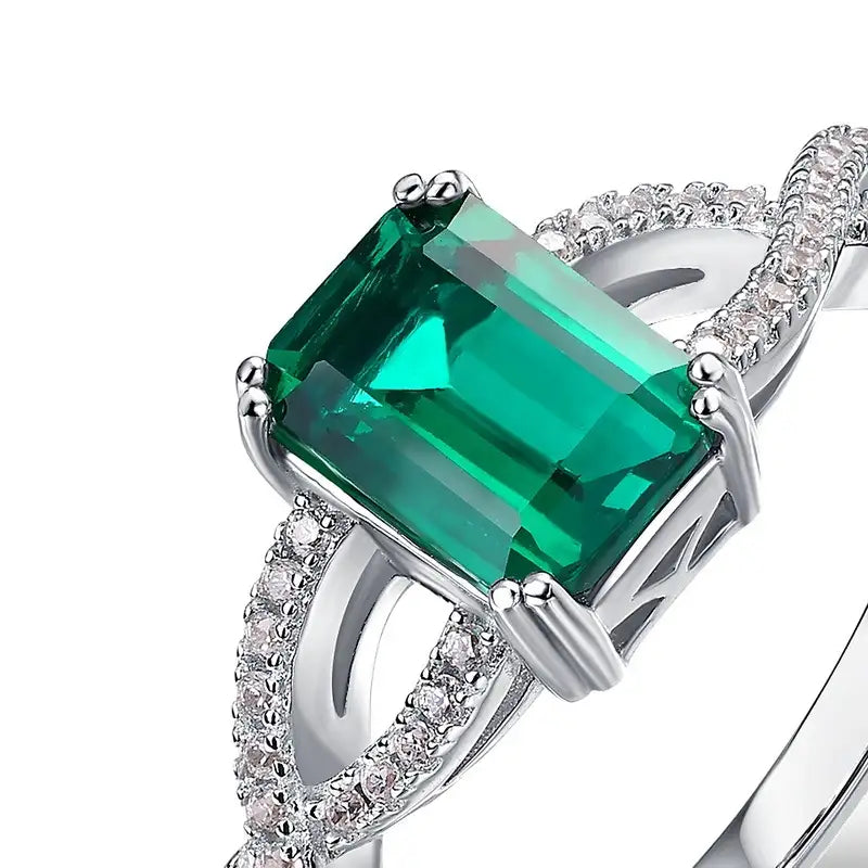 Emerald Engagement Ring 0.87ct 5*7 925 Silver High Carbon Diamond