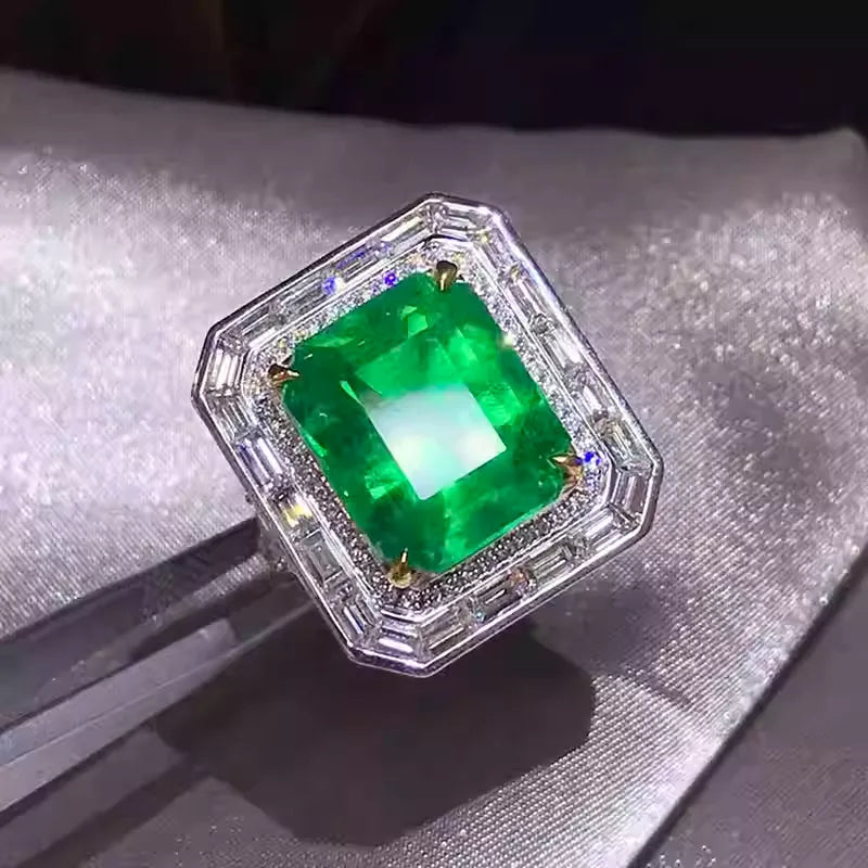 Engagement Ring 18K Gold 9.98ct Colombian Emerald Ring