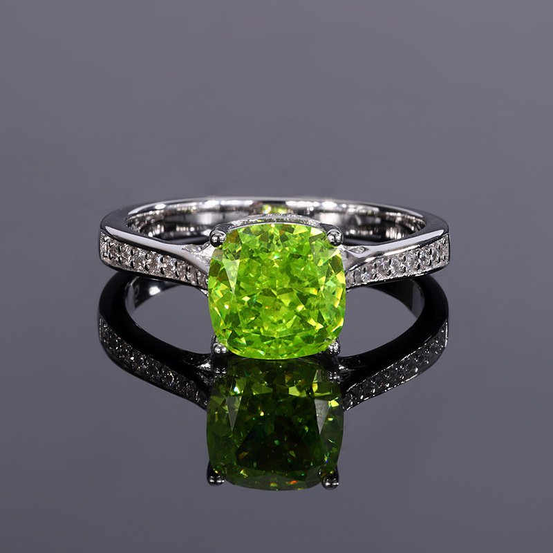 Cushion Engagement Ring Olive Green 8*8 925 Silver High Carbon Diamond