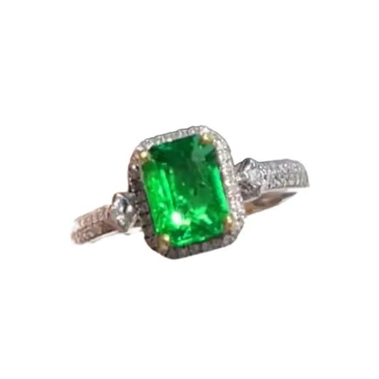 Engagement Ring 18K Gold 1.09ct Emerald Ring