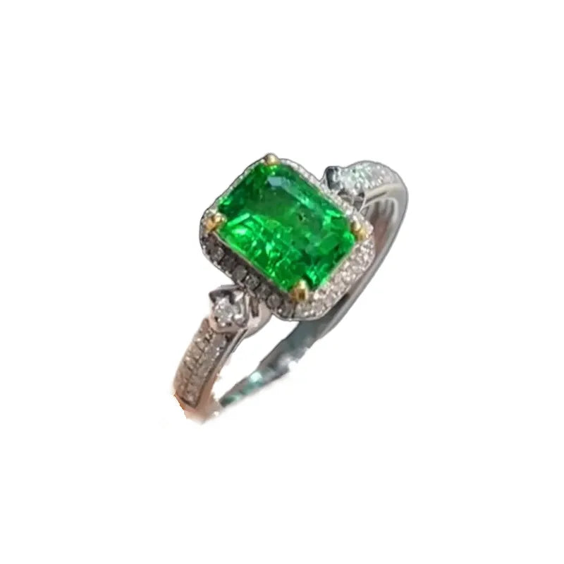 Engagement Ring 18K Gold 1.09ct Emerald Ring