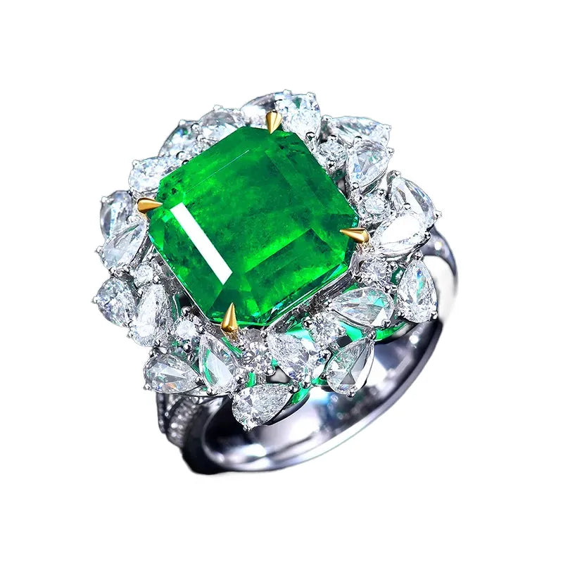 Engagement Ring18K Gold 8.1ct Colombian Emerald Ring