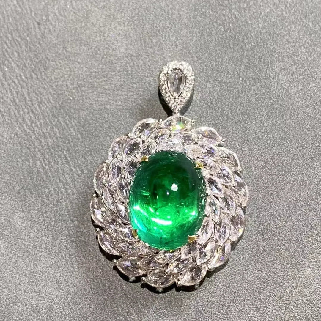 Engagement Ring 18K Gold 11.45ct Large Bulb Natural Emerald Ring