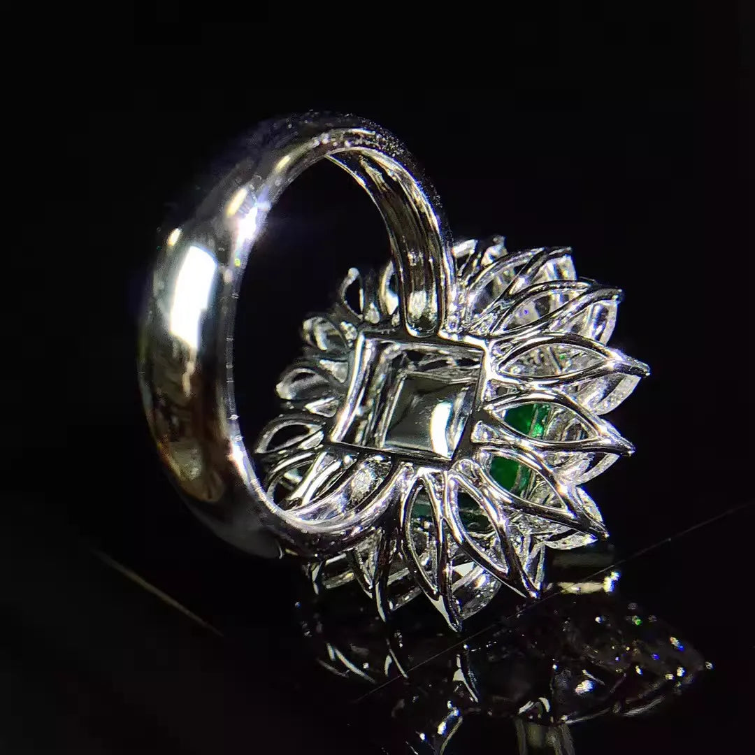 Engagement Ring PT950 Platinum 5.25ct Natural Emerald Ring