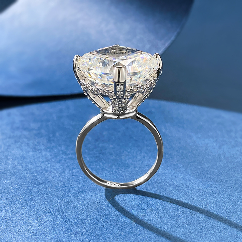 Cushion Engagement Ring 15*15 925 Silver High Carbon Diamond