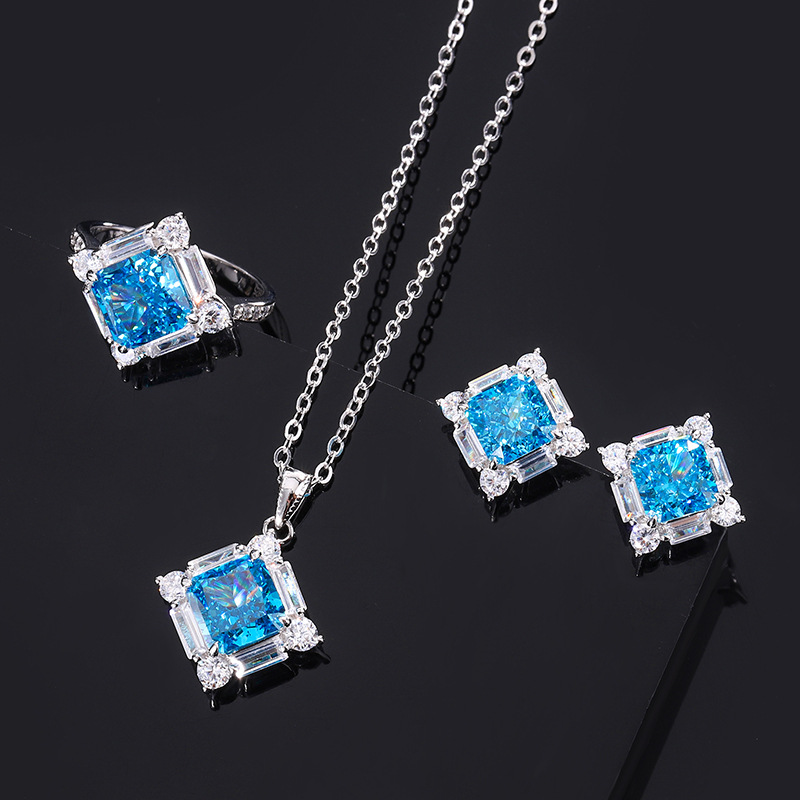 Princess Engagement Necklace 8*8 925 Silver High Carbon Diamond
