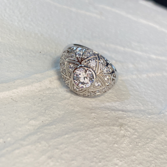 Round Engagement Ring 925 Silver High Carbon Diamond