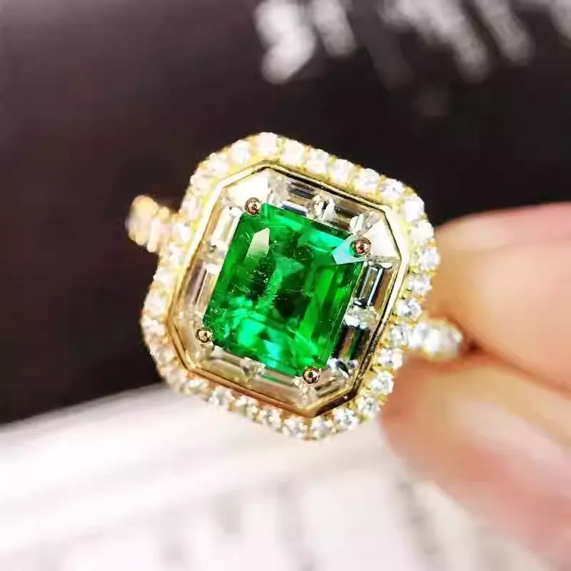 Engagement Ring 18K Gold 1.19ct Emerald Ring