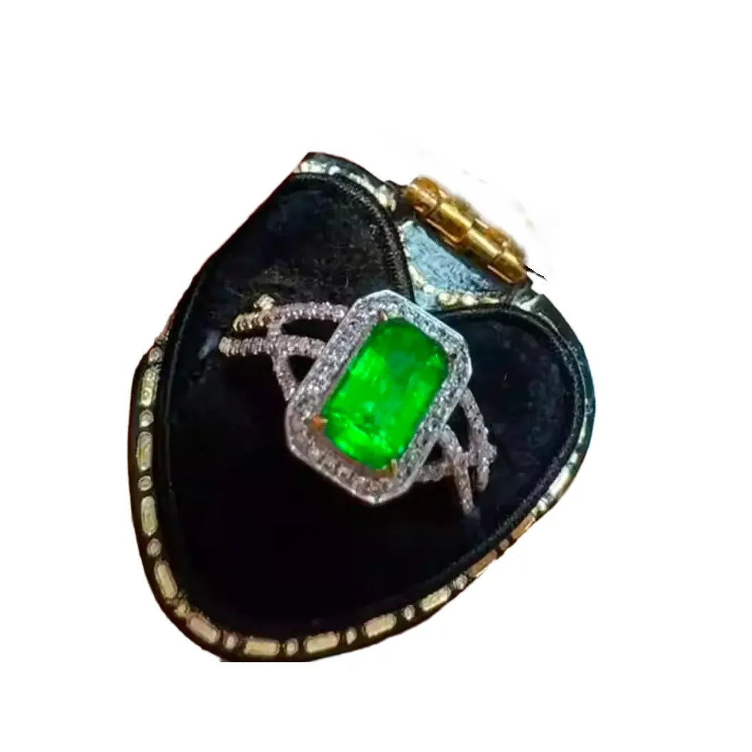 Engagement Ring 18K Gold 1ct Emerald Ring