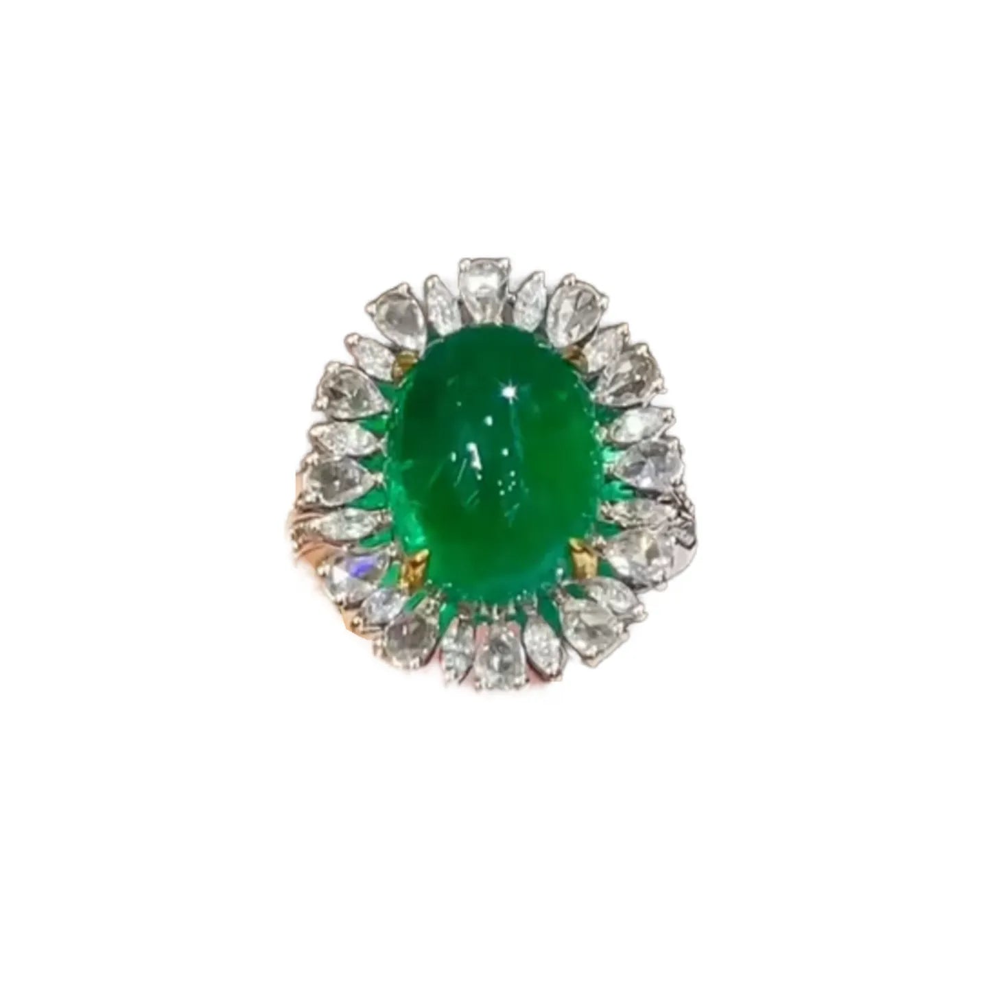 18K Gold 7.36ct Emerald Ring and Pendant Dual-Use Design with Diamonds