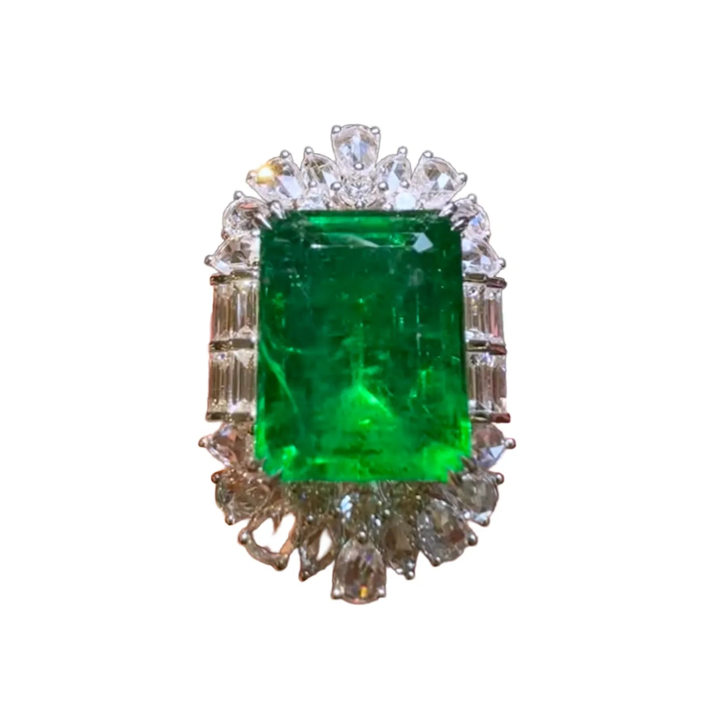8.25ct Collectible GUILD Walton Green Emerald Ring