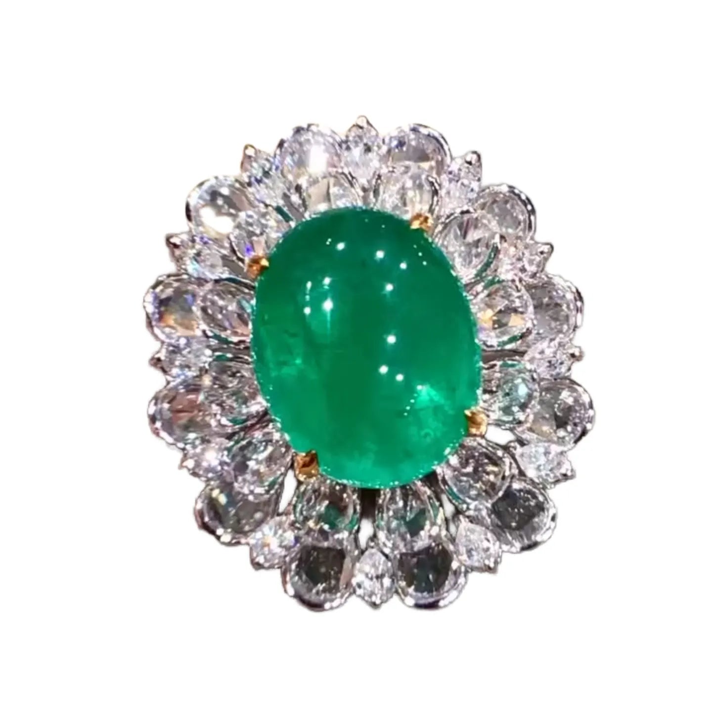 18K Gold 7.7ct Natural Emerald Ring