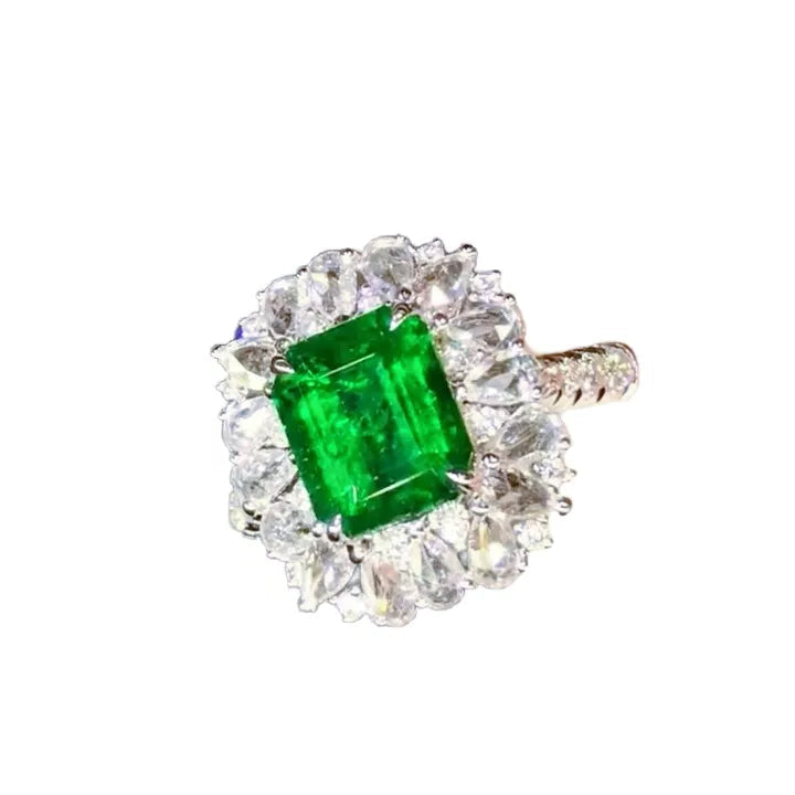 2ct High-Quality Walton Green Emerald Ring with Diamonds
