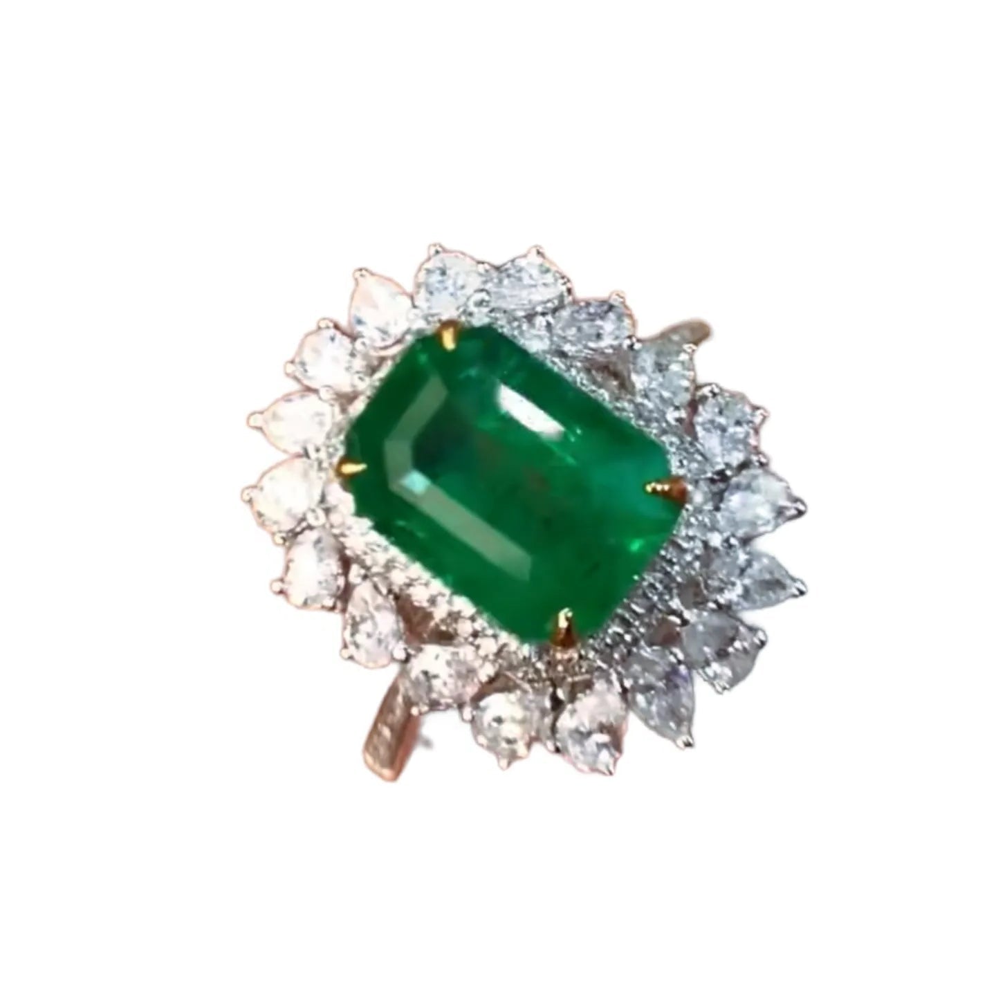 18K Gold 2.75ct Emerald Ring Large Table Cut