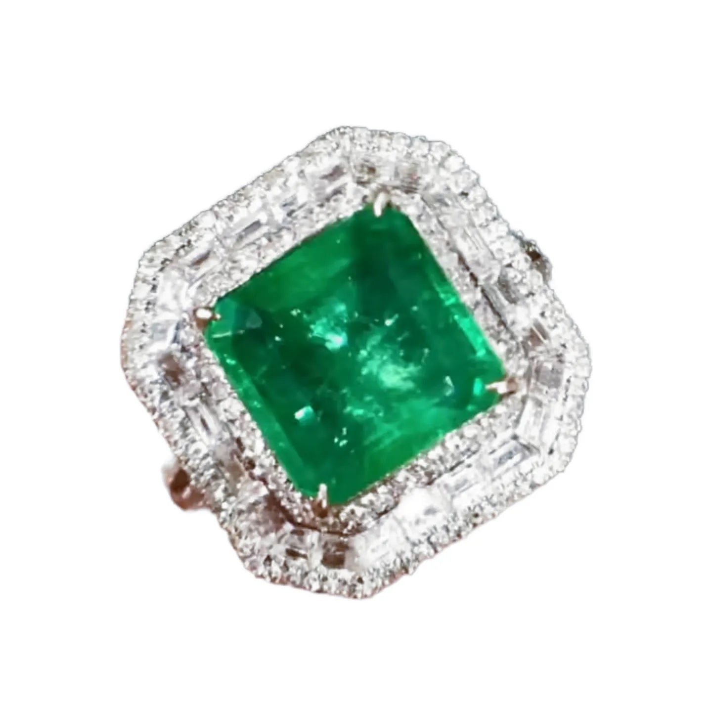 18K Gold 3ct Natural Emerald Ring Vibrant Color