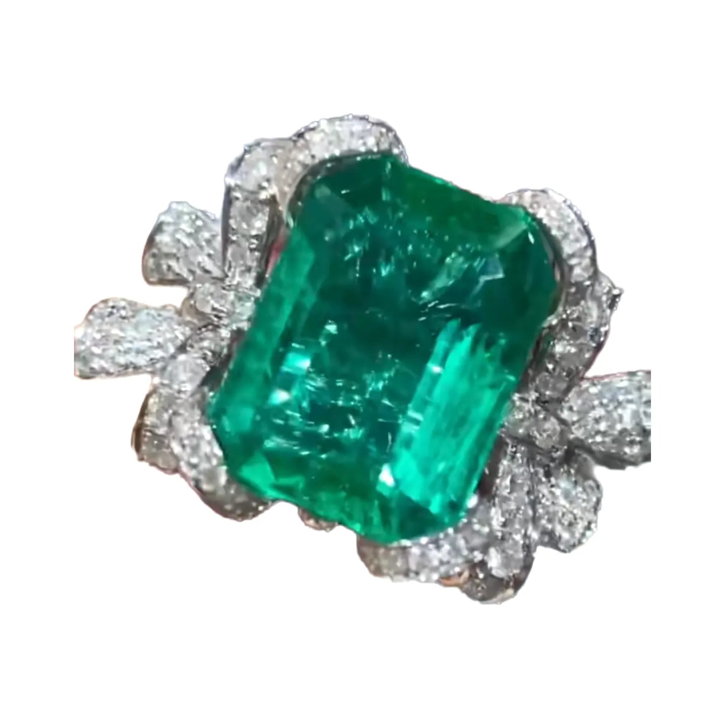 18K Gold 5ct Premium Emerald Diamond Ring
