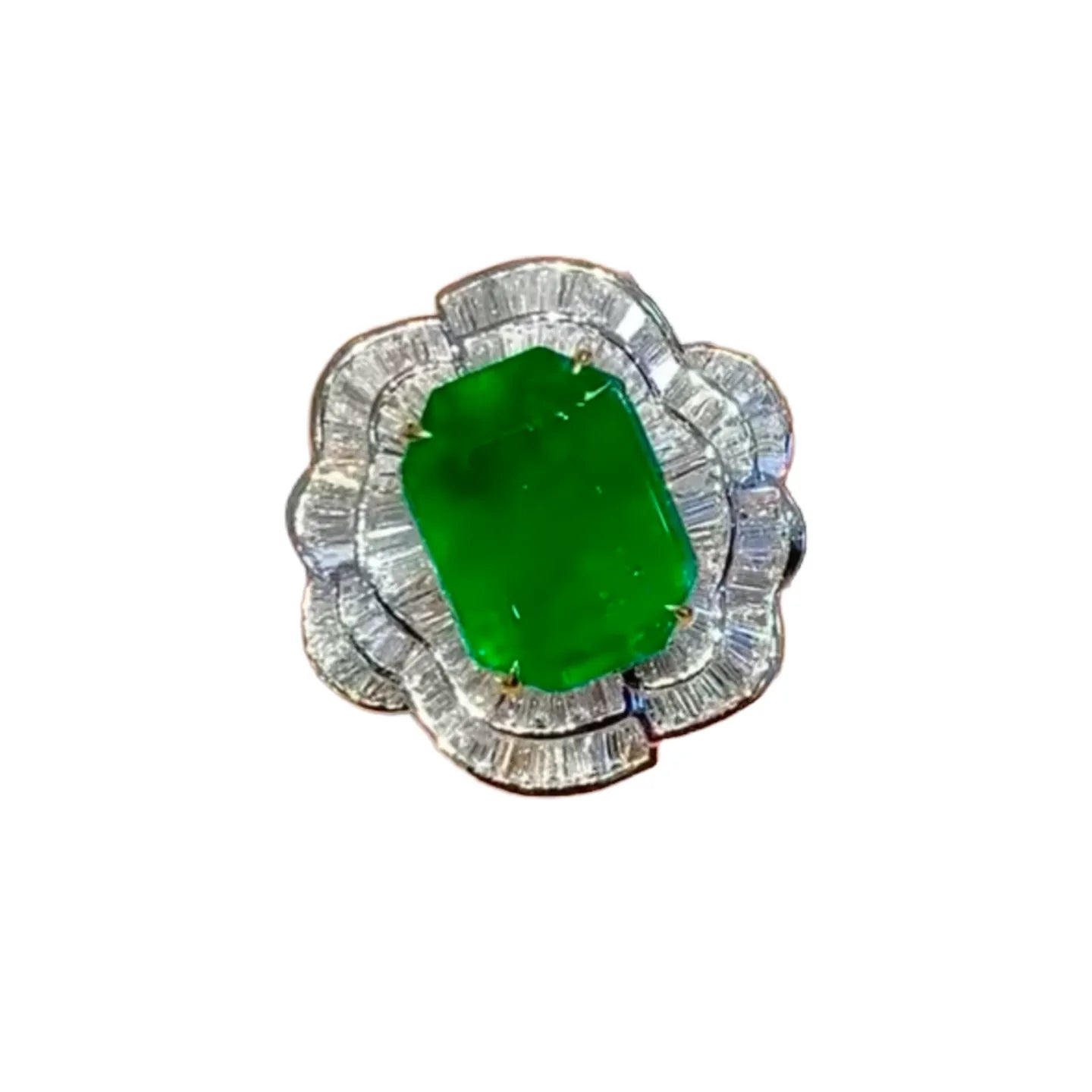 18K Gold 4.8ct Swat High-Quality Emerald Ring