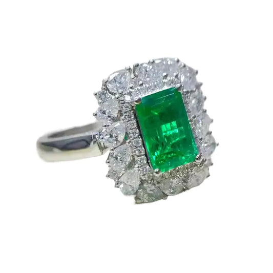 Engagement Ring 18K Gold 1.25ct Natural Walton Emerald Ring