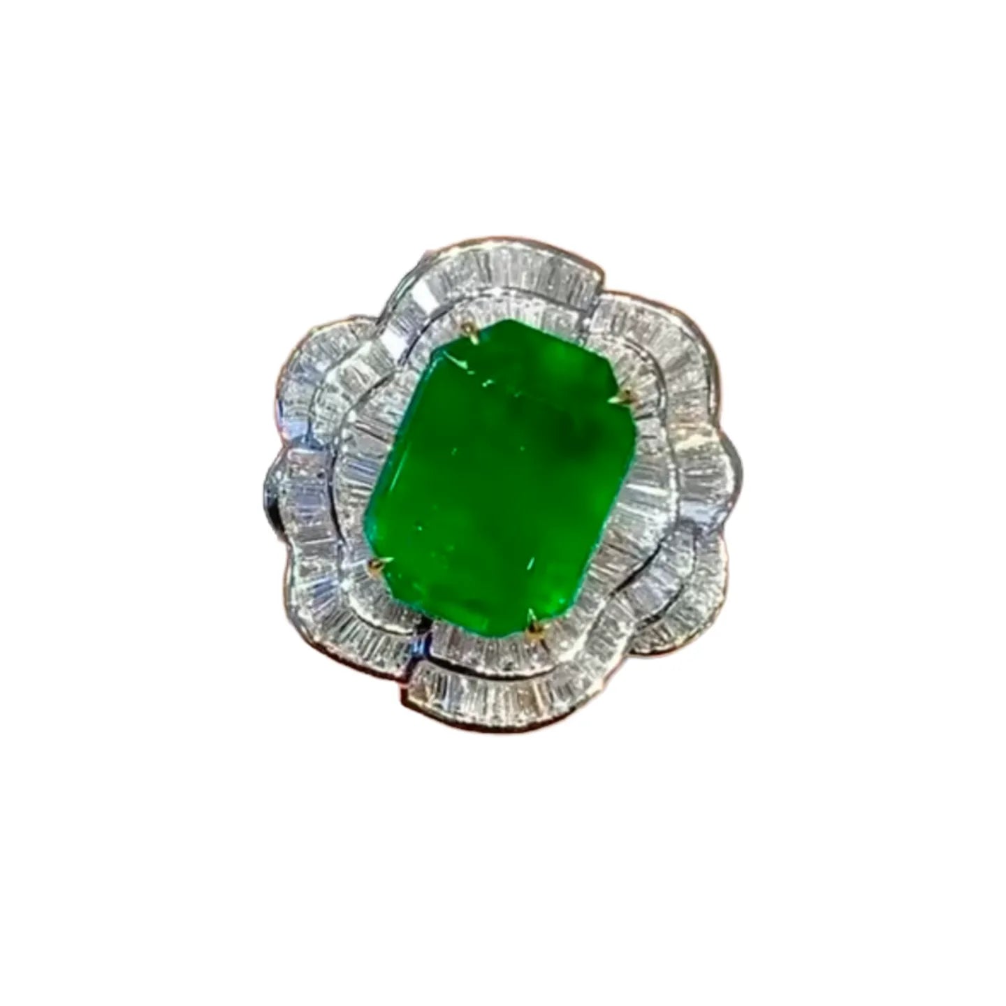 18K Gold 4.8ct Swat High-Quality Emerald Ring