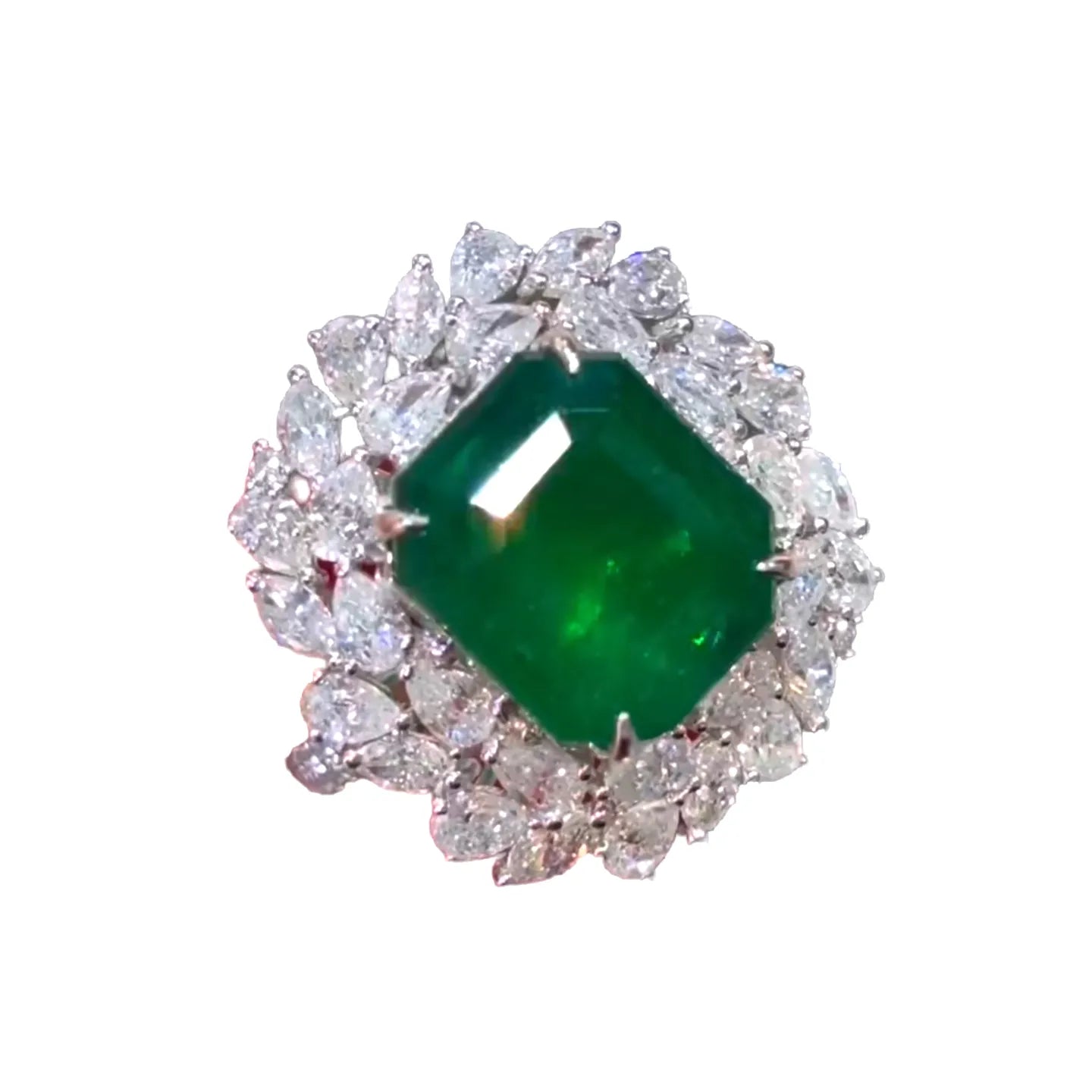 18K Gold 5.75ct High-Quality Muzuo Emerald Ring