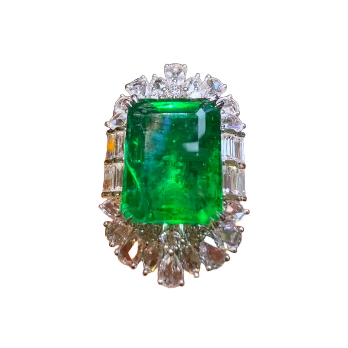 8.25ct Collectible GUILD Walton Green Emerald Ring