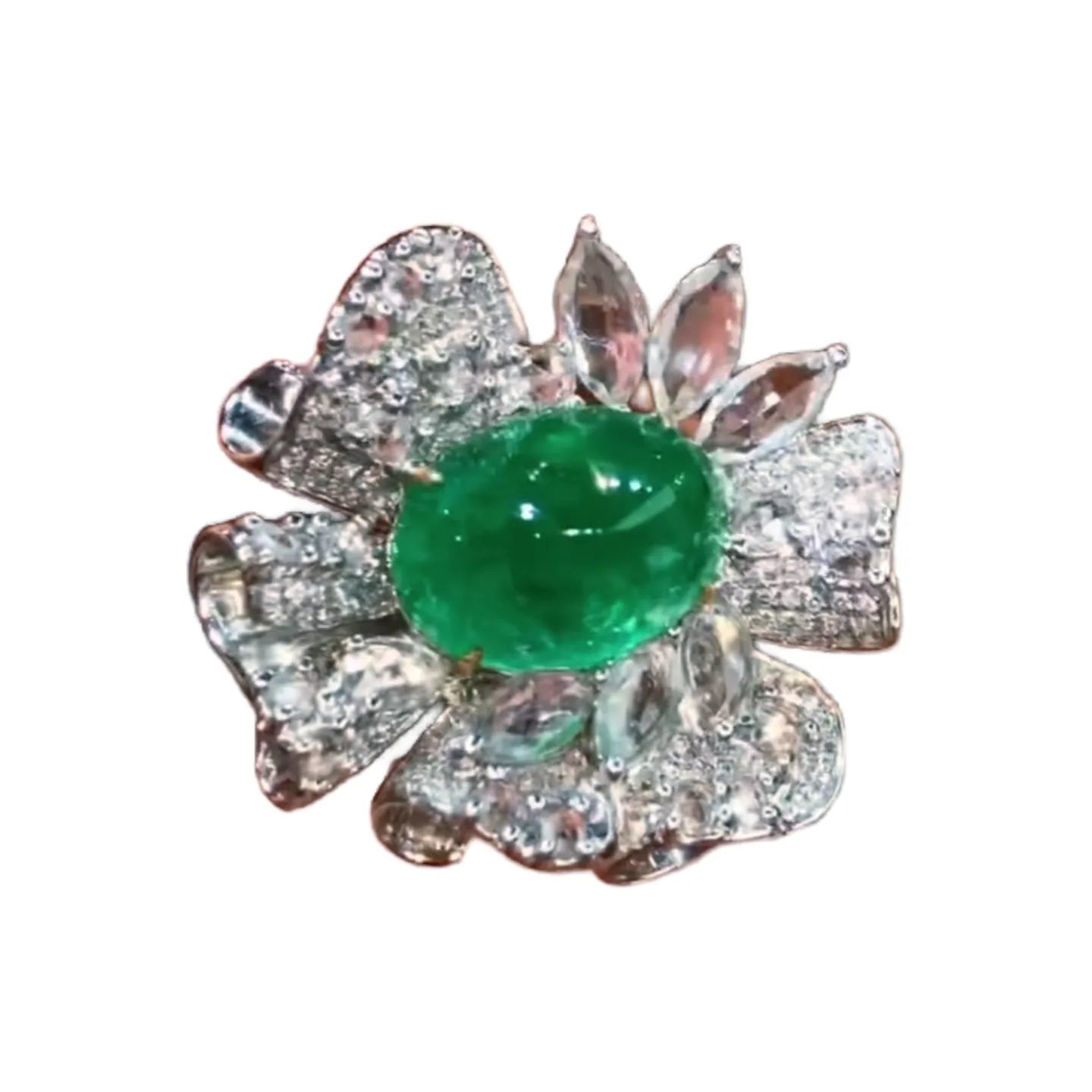 Thick Gold 4.9ct Emerald Ring and Pendant Dual-Use Design