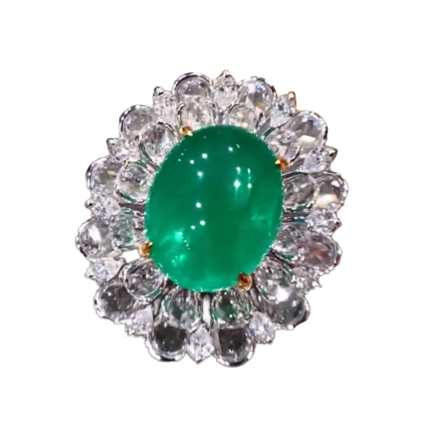18K Gold 7.7ct Natural Emerald Ring