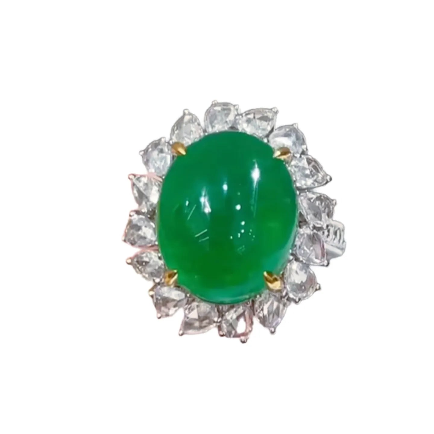 18K Gold 10.57ct Premium Emerald Ring
