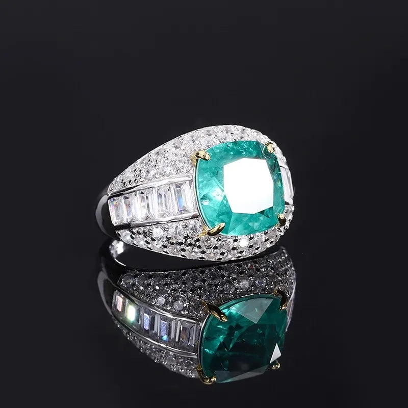 Cushion Engagement Ring 10*10 925 Silver Emerald