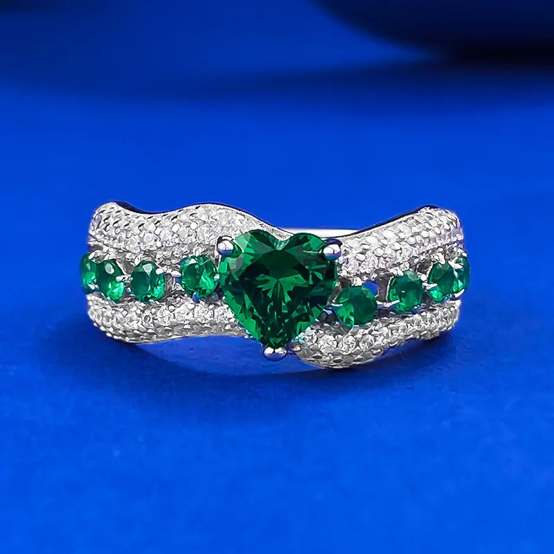 Heart Engagement Ring 6*6mm 925 Silver Emerald