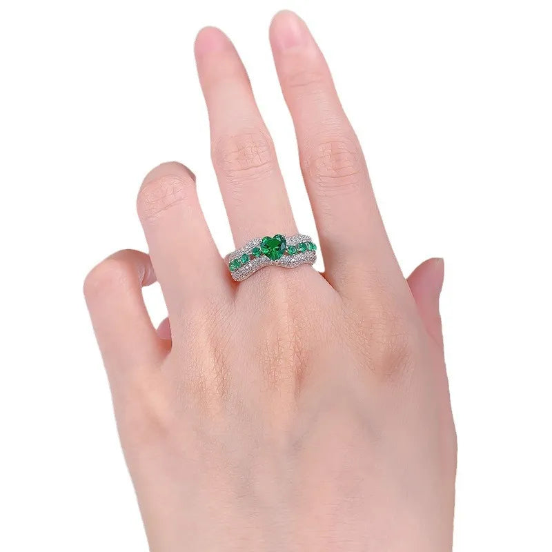 Heart Engagement Ring 6*6mm 925 Silver Emerald