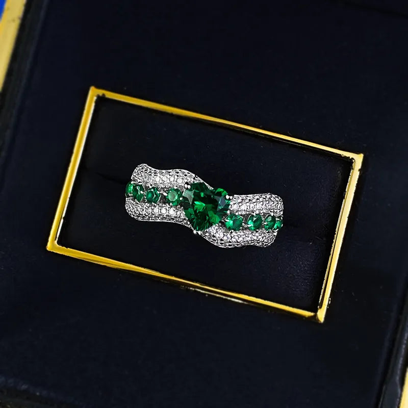 Heart Engagement Ring 6*6mm 925 Silver Emerald