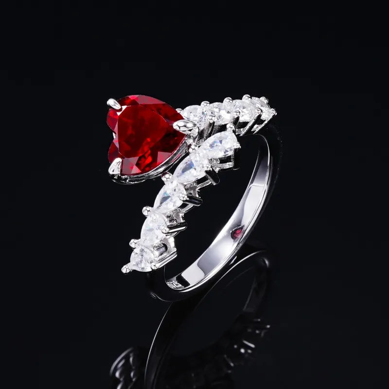 Heart Engagement Ring 8*8 925 Silver Emerald Ruby High Carbon Diamond