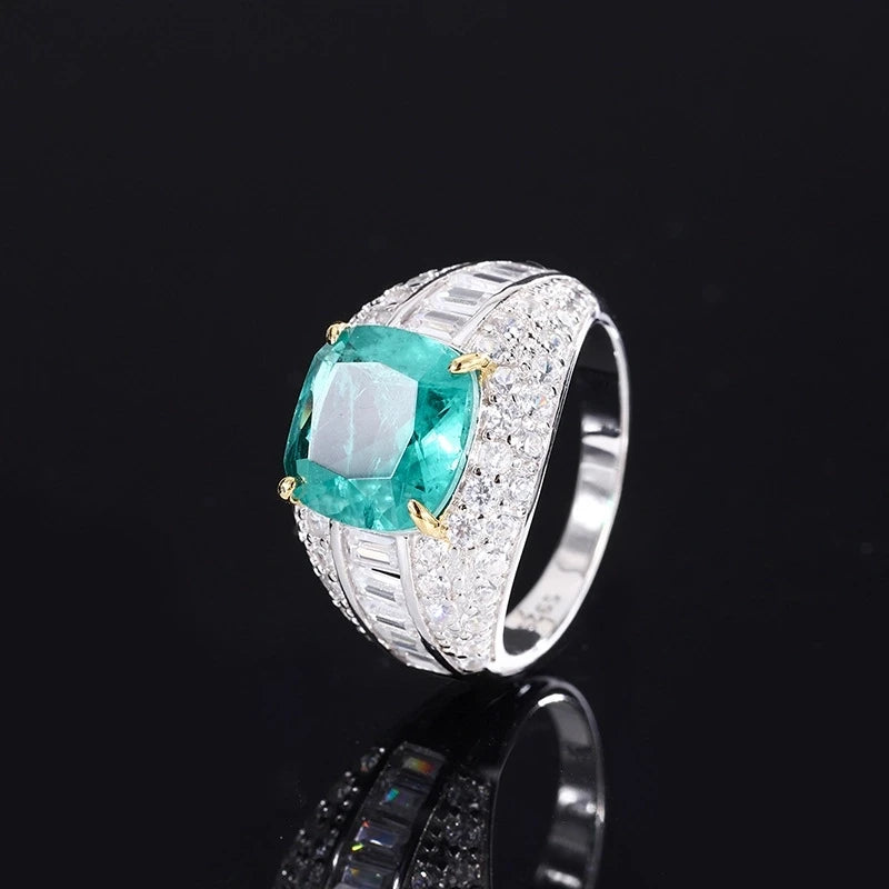Cushion Engagement Ring 10*10 925 Silver Emerald
