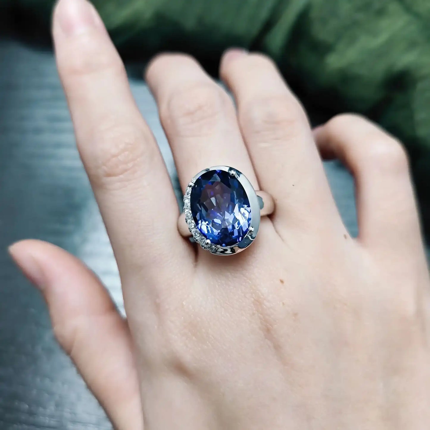 Oval Engagement Ring 925 Silver Blue Crystal