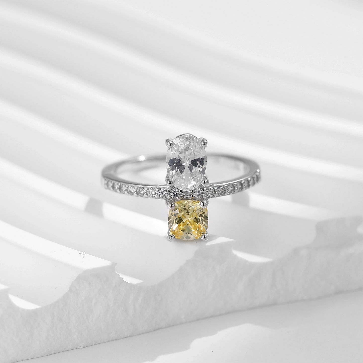 Cushion Engagement Ring 925 Silver Zircon
