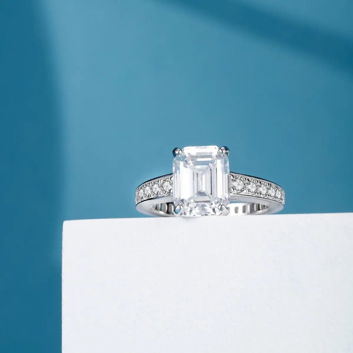 Emerald Engagement Ring 925 Silver High Carbon Diamond