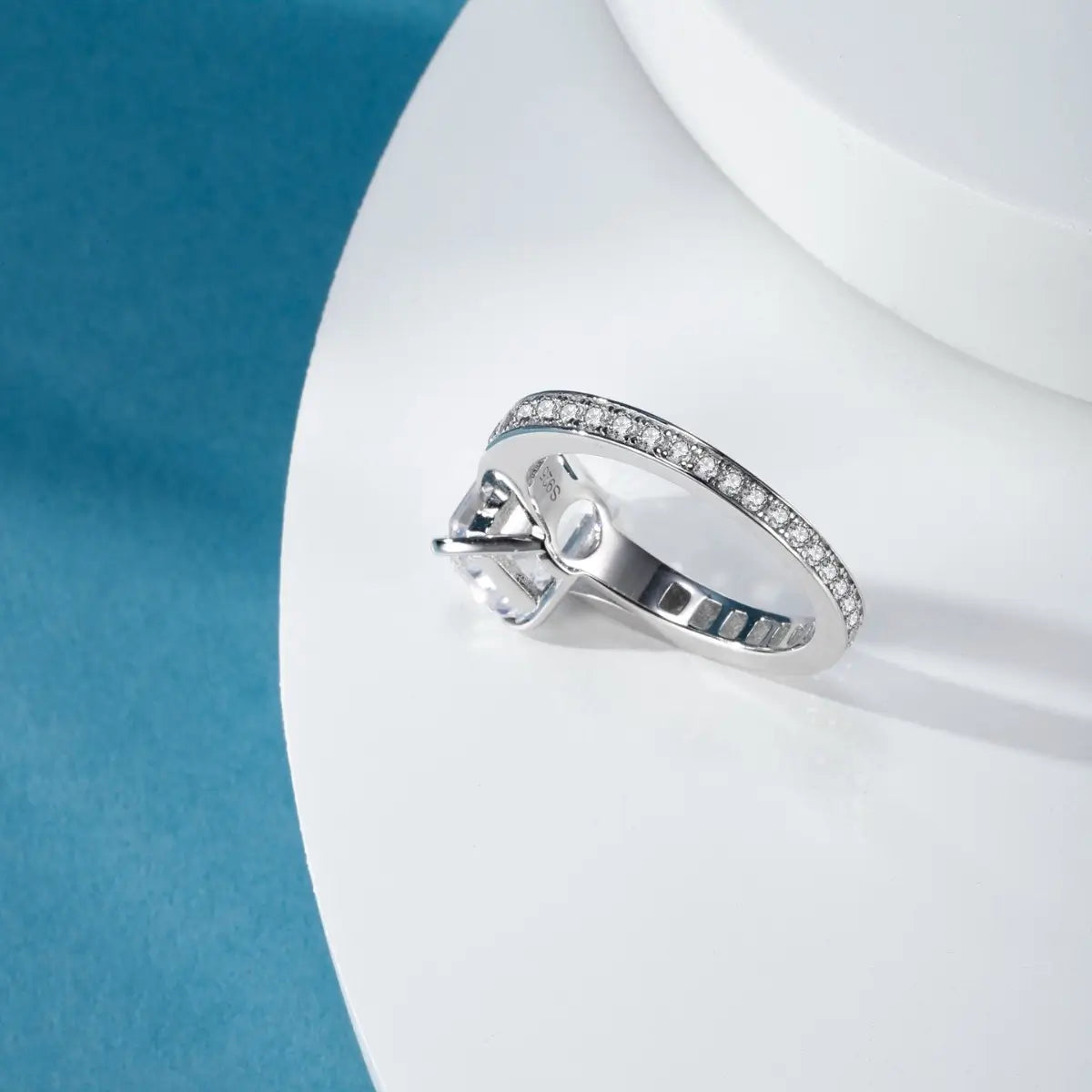 Emerald Engagement Ring 925 Silver High Carbon Diamond