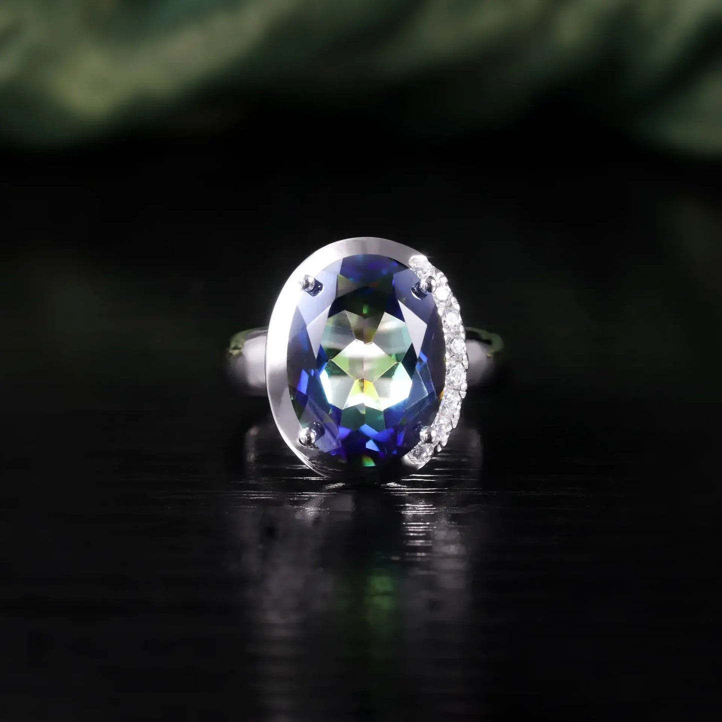 Oval Engagement Ring 925 Silver Blue Crystal