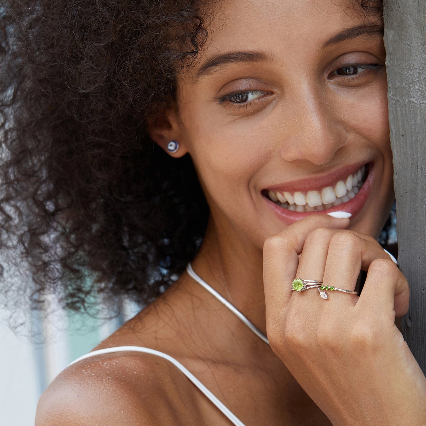 Round Engagement Ring 925 Silver Peridot Open Ring