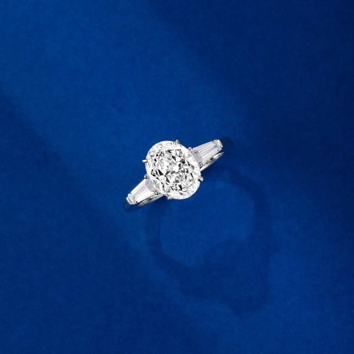 Oval Engagement Ring 925 Silver High Carbon Diamond