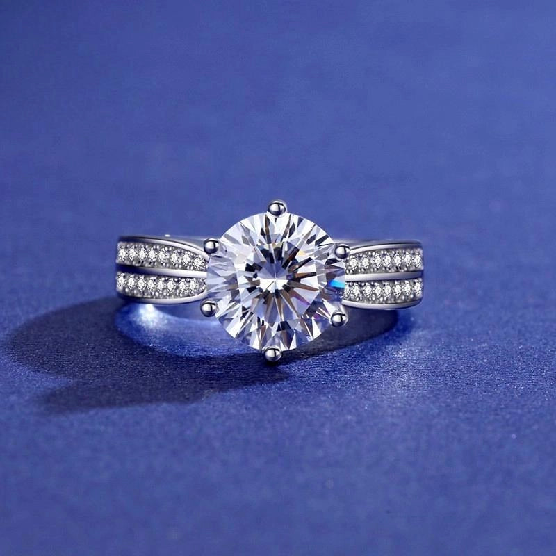 Round Engagement Ring 1ct 925 Silver Moissanite