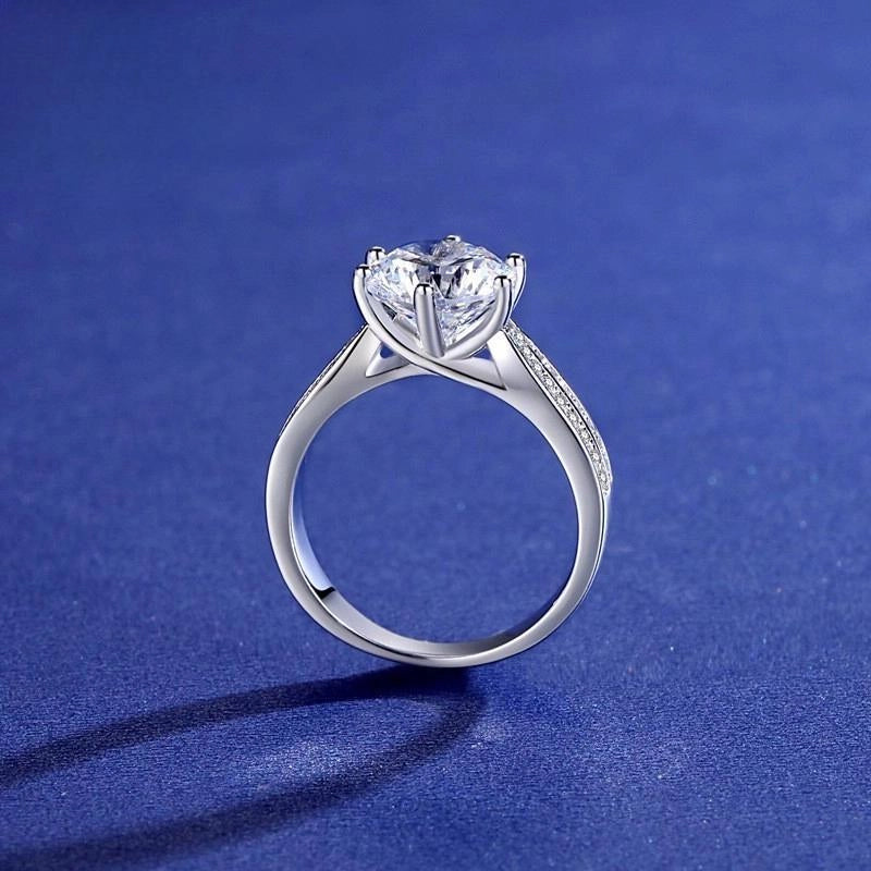 Round Engagement Ring 1ct 925 Silver Moissanite